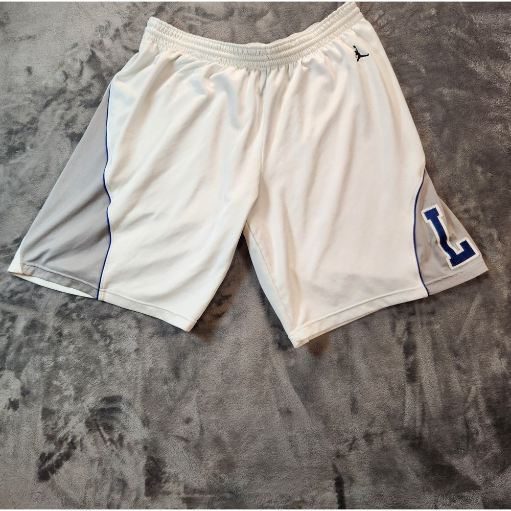 Nike Shorts Mens XL White Gray Jordan Jumpman Basketball Kentucky Wildcats Logo